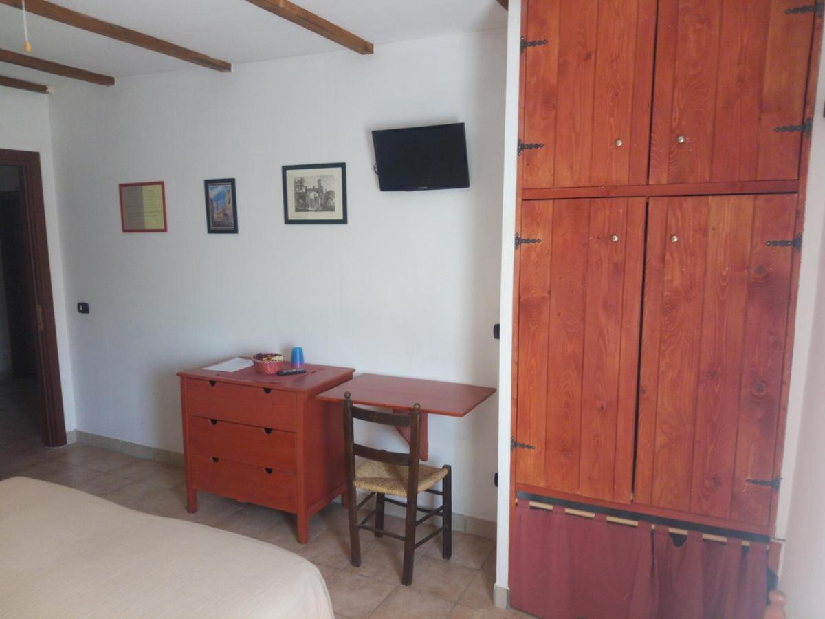 Bed and Breakfast Ca'Silvia à San Savino  Extérieur photo